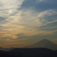 赤い空と富士山