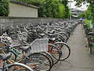 歩道に溢れる自転車