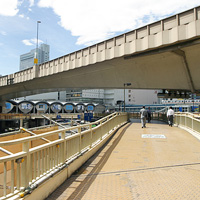 渋谷の歩道橋